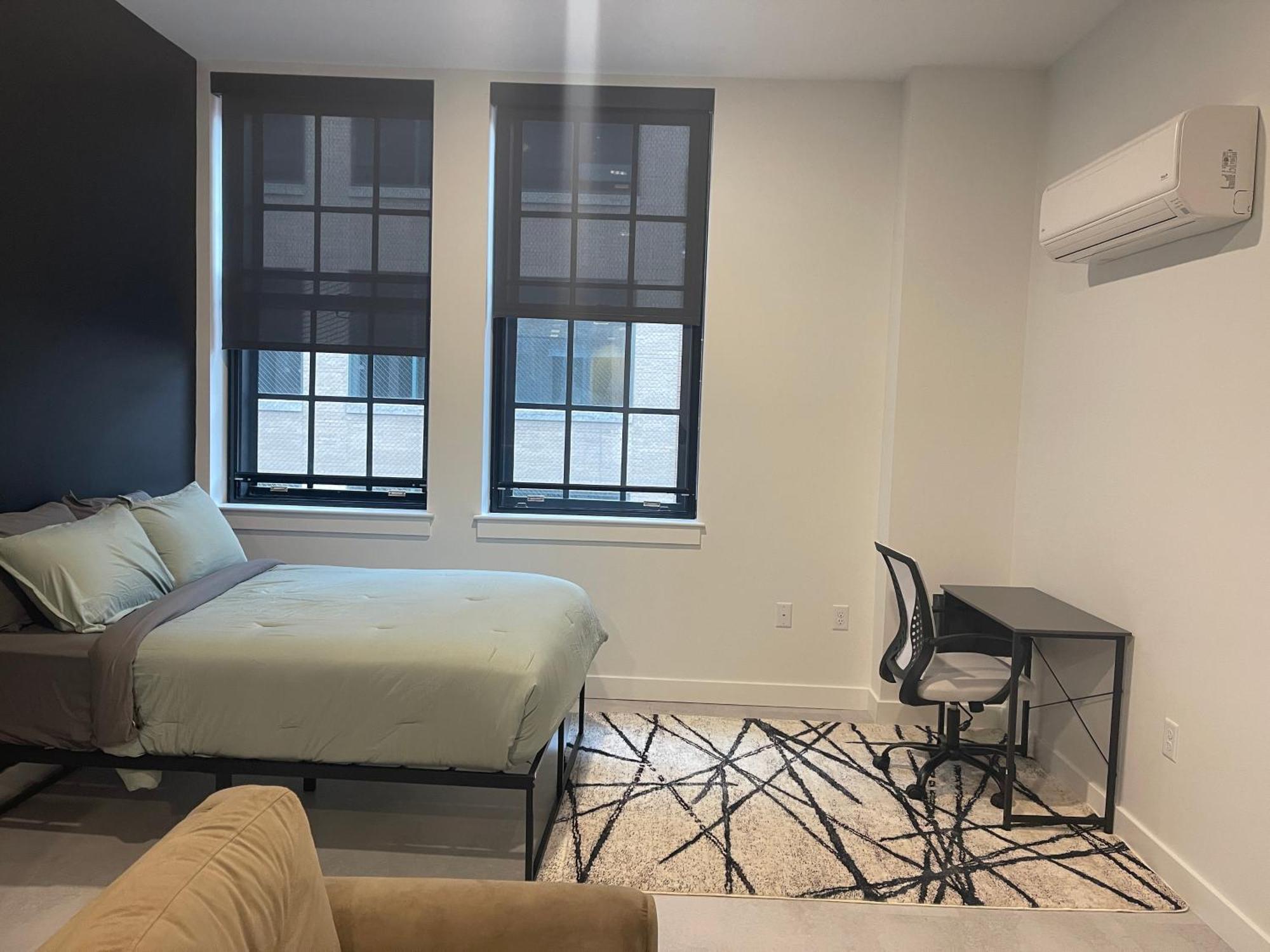 Apartament Hartford Downtown: 2Mins Walk To Xl Center Zewnętrze zdjęcie